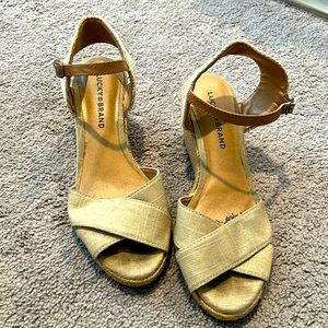 wedges gold